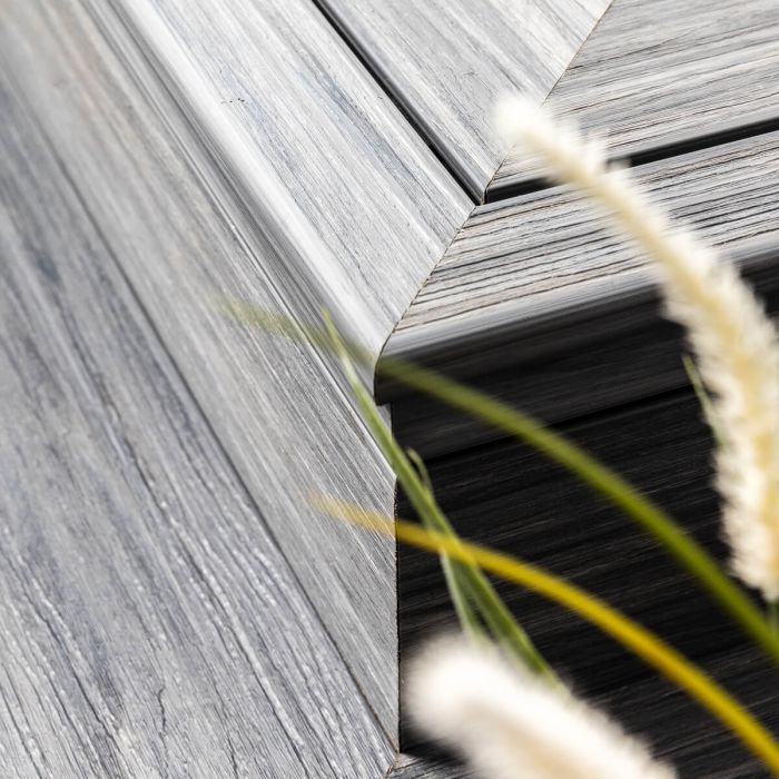 Deska kompozytowa zakończeniowa schodowa Premium Dąb Jasny – dł. 2,8 m