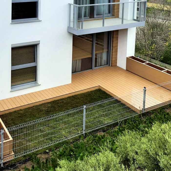 Deska Tarasowa Kompozytowa Premium Ecru / Dąb Jasny – dł. 3 m