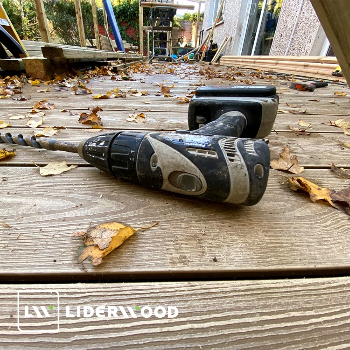 Instalace kompozitních terasových prken: Krok za krokem