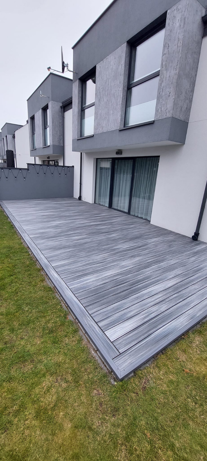 Terasa z kompozitních prken Premium Gray