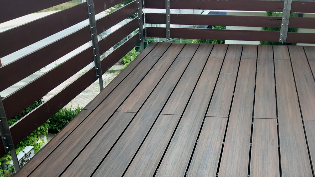Balkón - Terasové prkno WPC Premium Teak