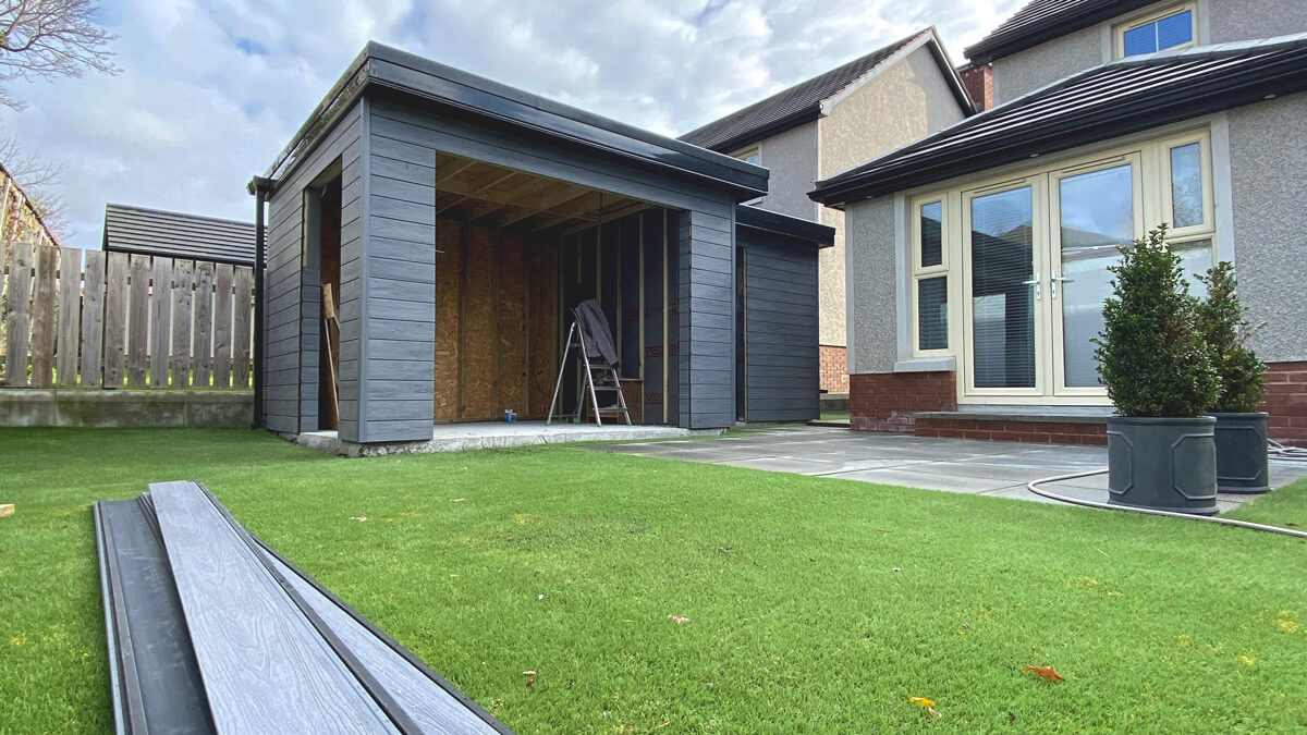 Zahradní domek na nářadí – Venkovní lamelový obklad Premium Gray