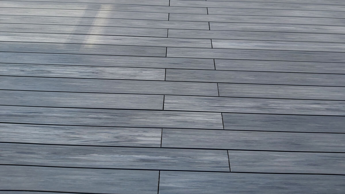 Velká terasa – Terasové prkno WPC Premium Gray