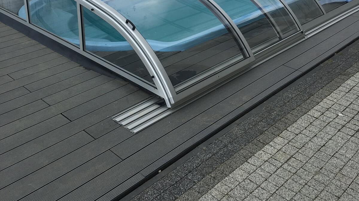 Bazénová obložení z kompozitních prken Standard Světle Šedá