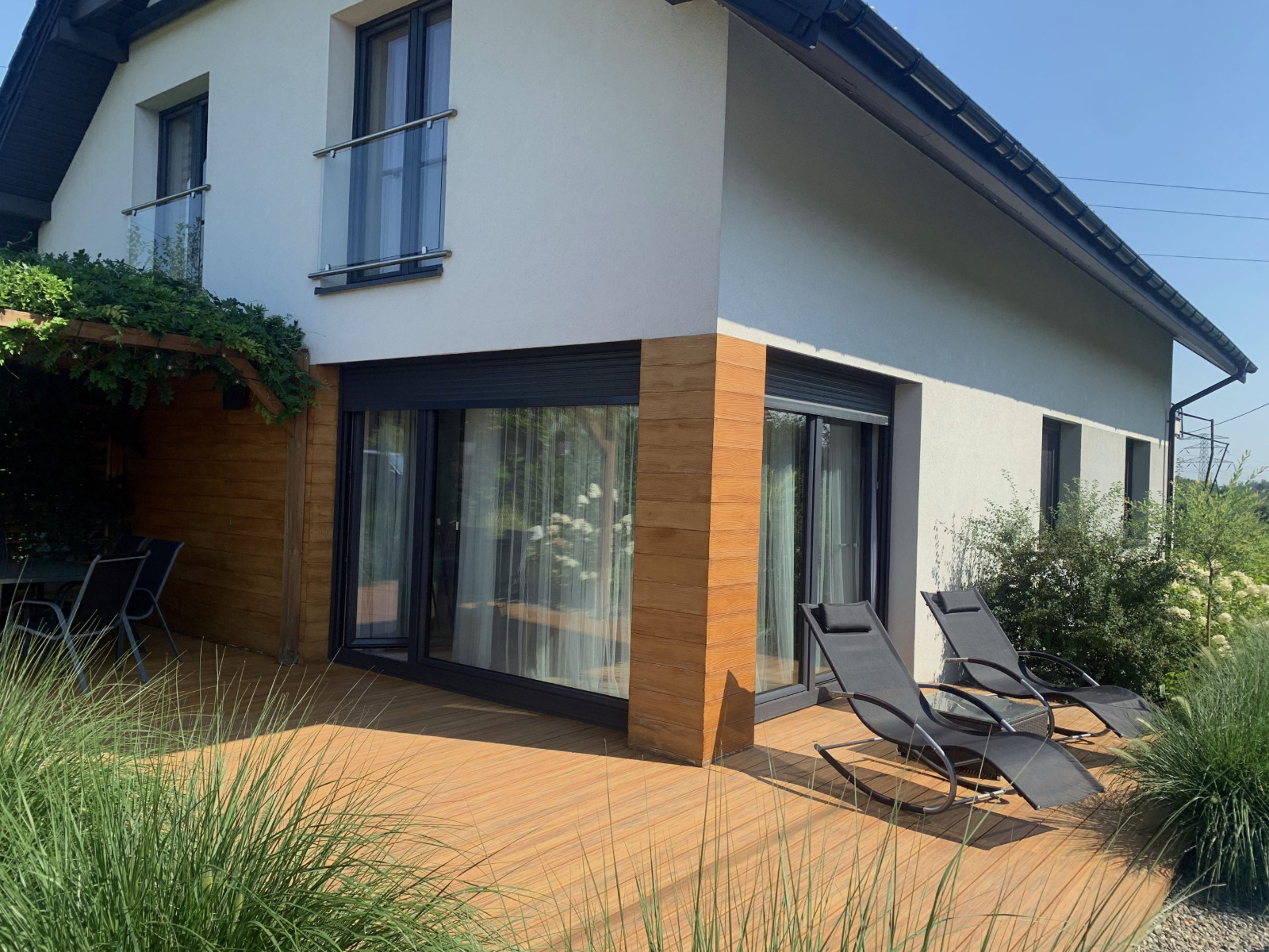 Uspořádání terasy - WPC terasová deska Premium Amber