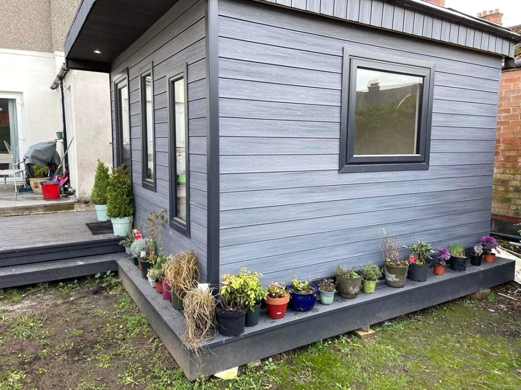 Zahradní domek – fasádní deska Premium Gray