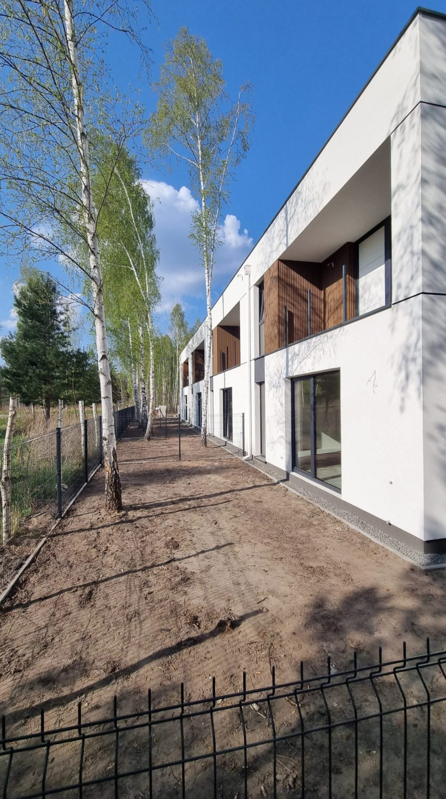 Fasáda budovy – venkovní lamely Premium Teak