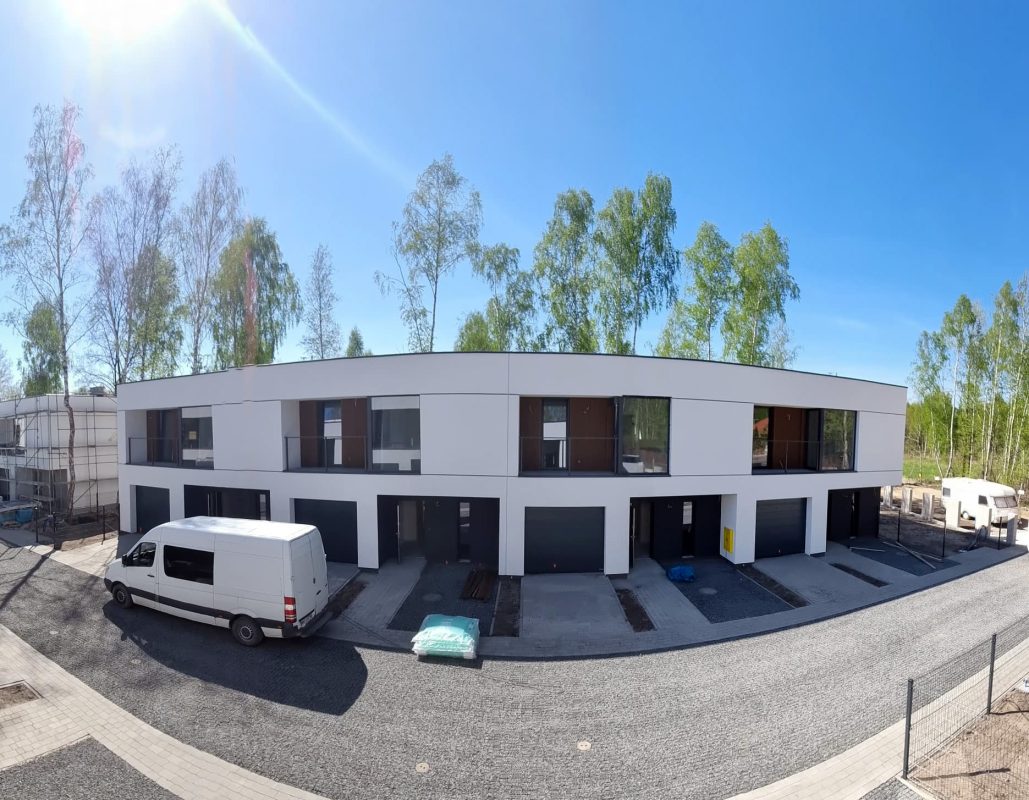 Fasáda budovy – venkovní lamely Premium Teak