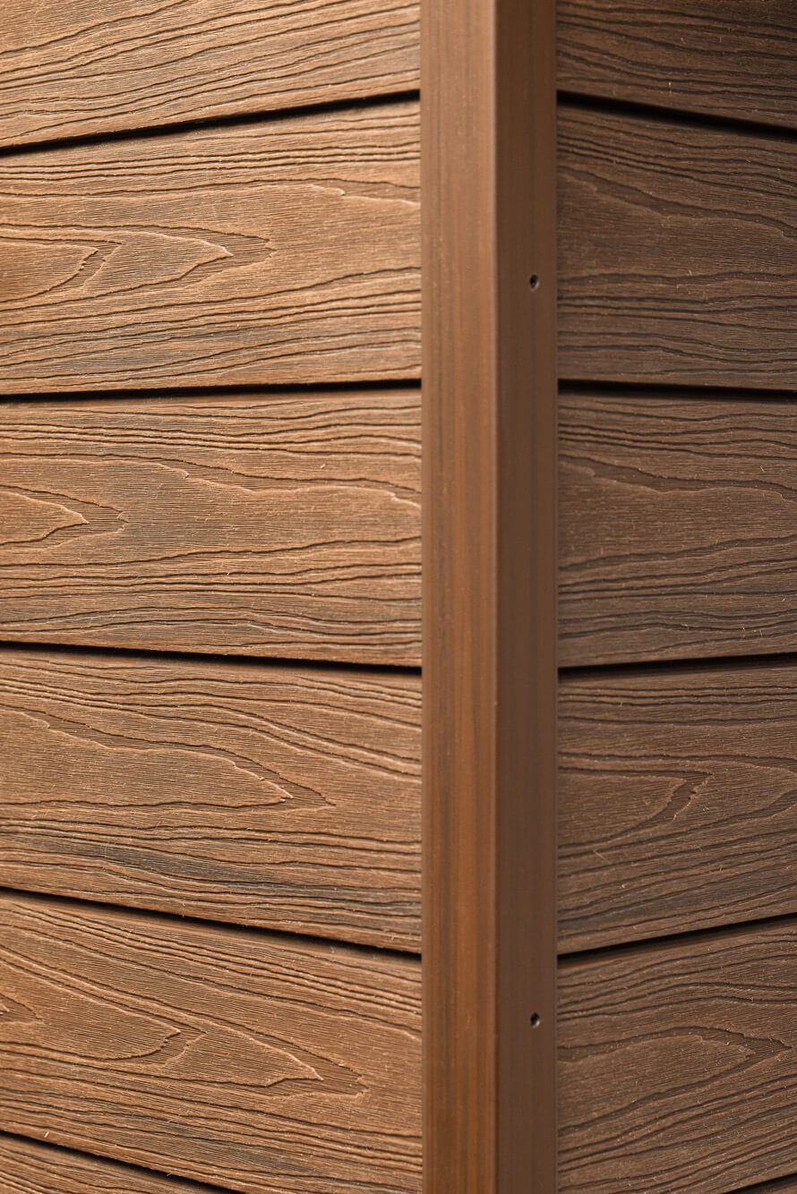 Expozice v showroomu v Rumii - kompozitní desky a panely lamelové