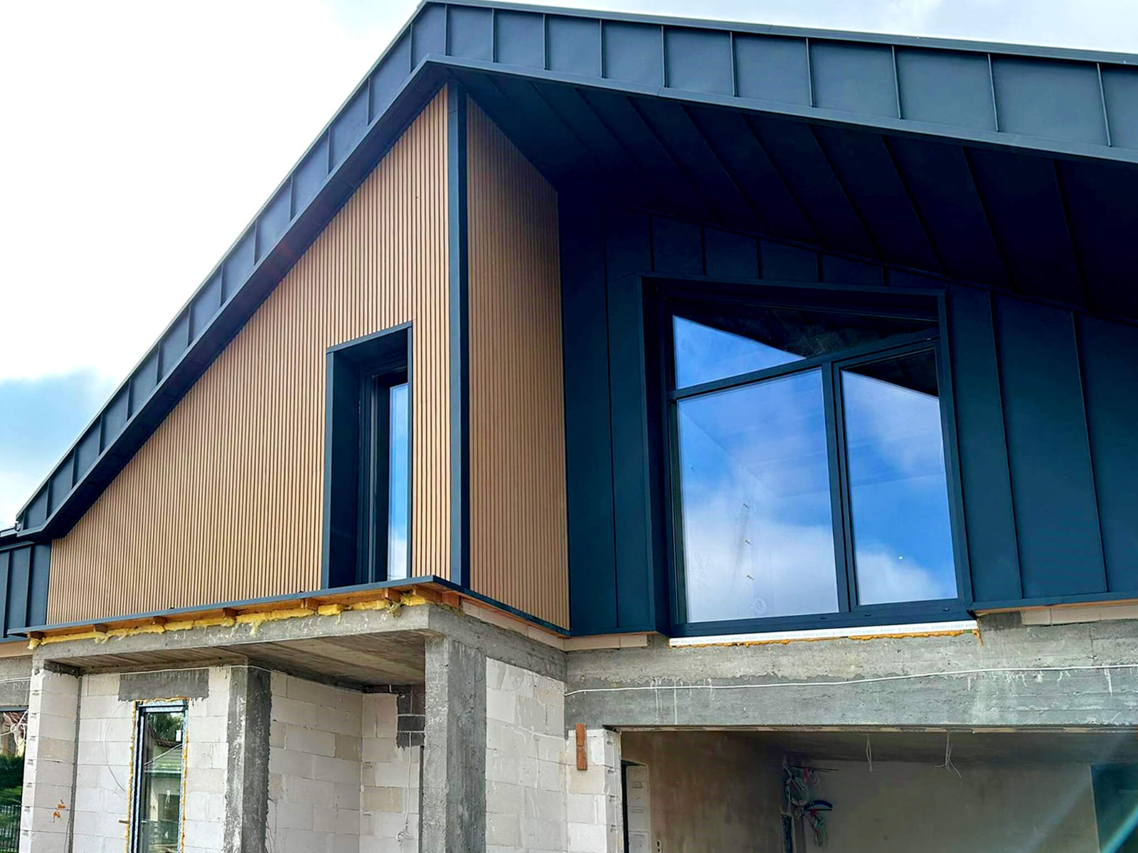 Prémiové lamely Dub na fasádě