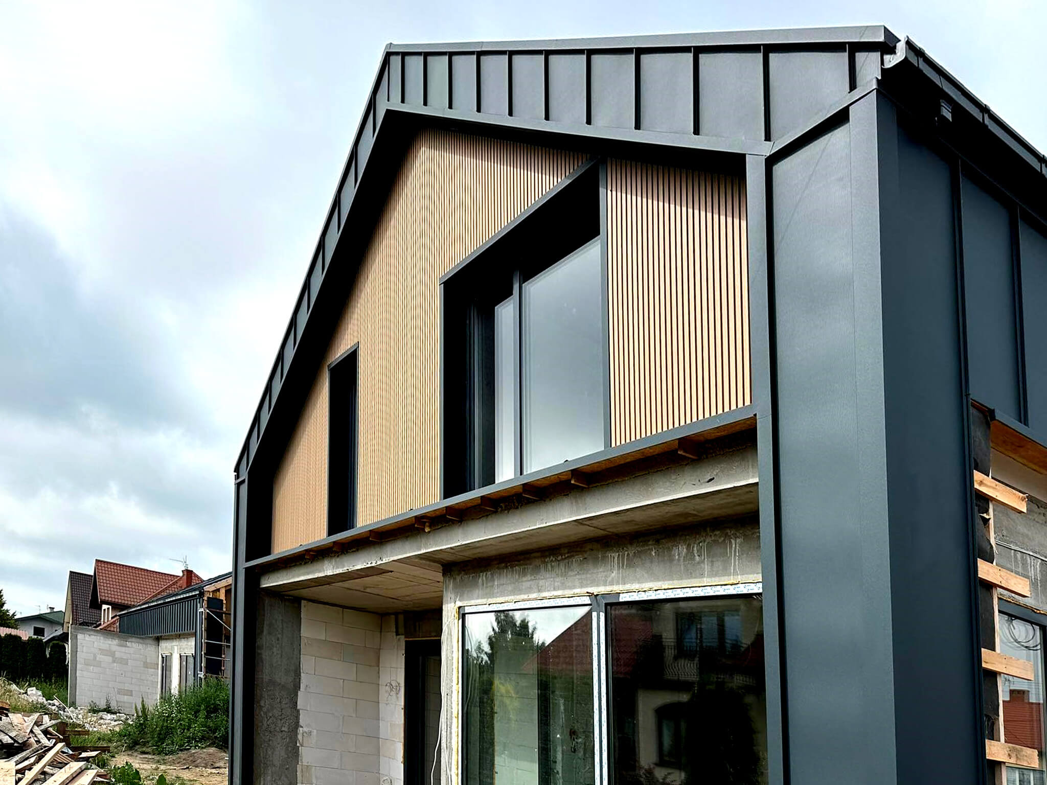 Prémiové lamely Dub na fasádě