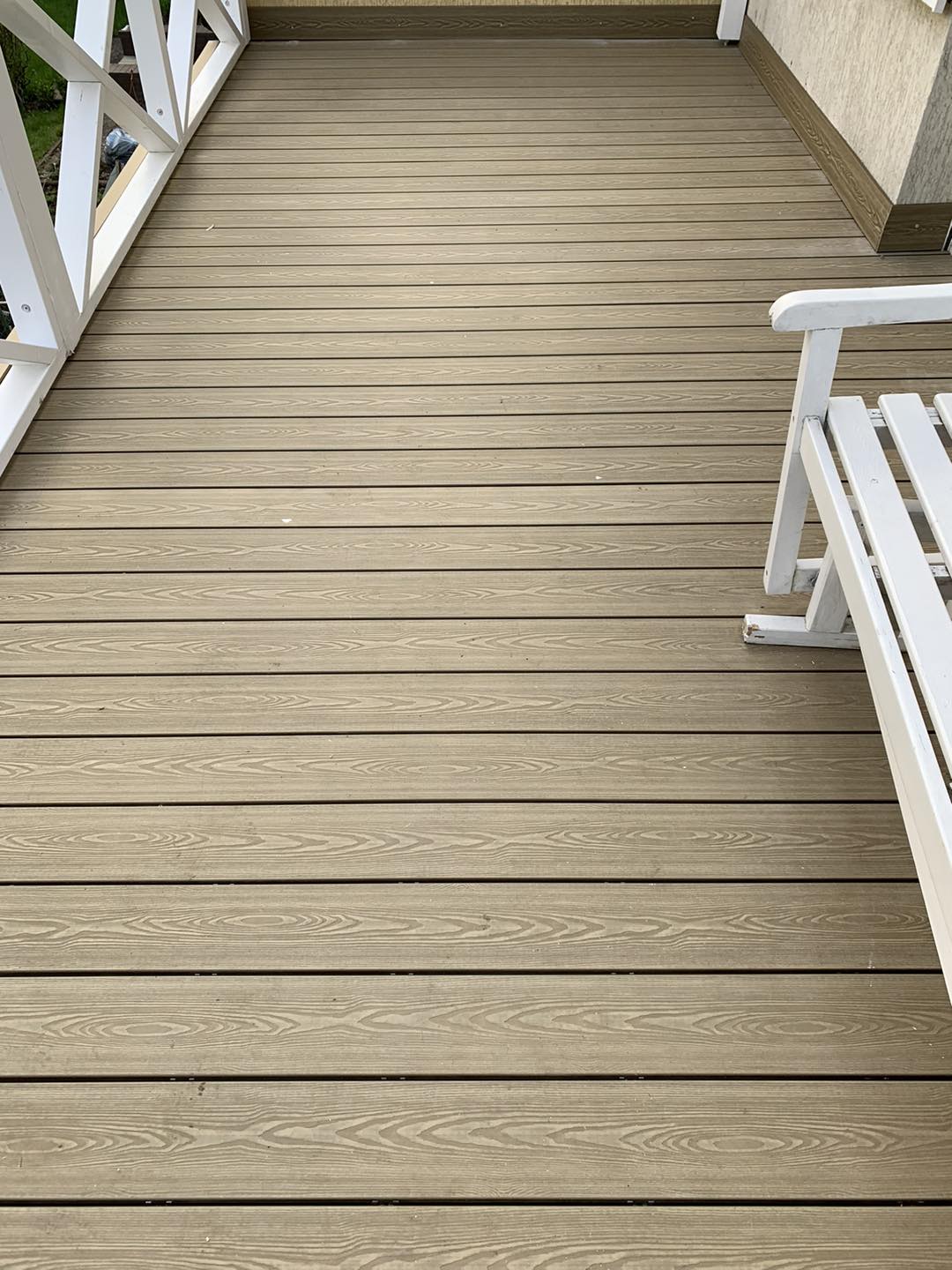 Terasa Honey Teak 3D – rustikální elegance