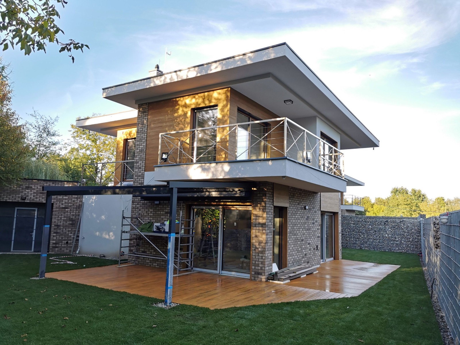 Terasa z kompozitních desek Premium Amber